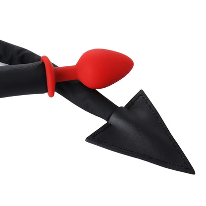 Close-up of the red silicone plug and spade tip on the soft devil tail